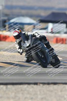 media/Sep-20-2025-Race Pace (Sat) [[d4e1b33f4d]]/Verified/Turn 2 (920am)/